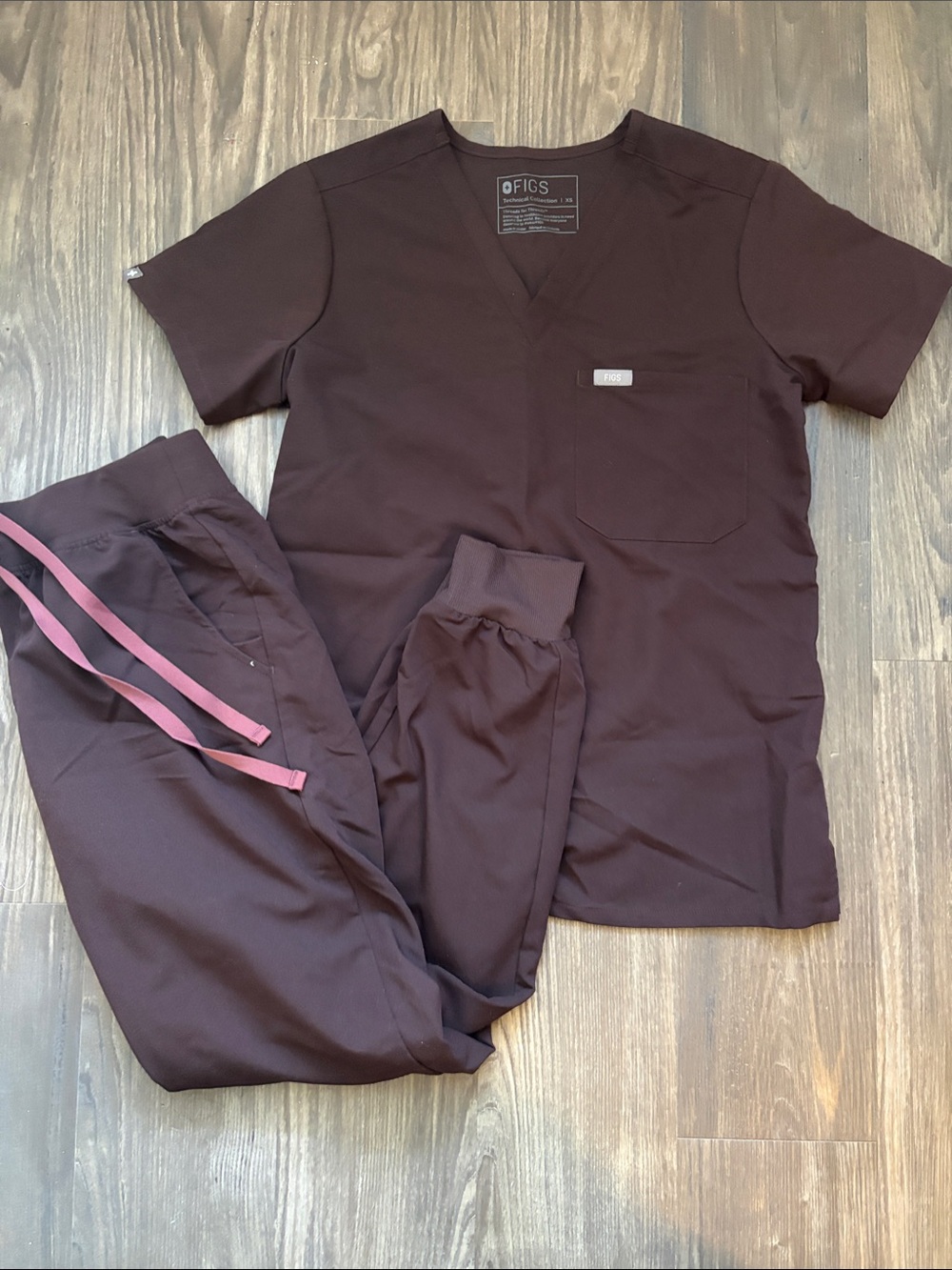 FIGS Women's Burgundy Scrub Top and Jogger Set with Pink Drawstrings